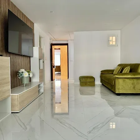 Apartment Urban Am By United Renters