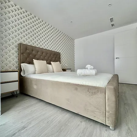 Urban Am By United Renters אליקאנטה